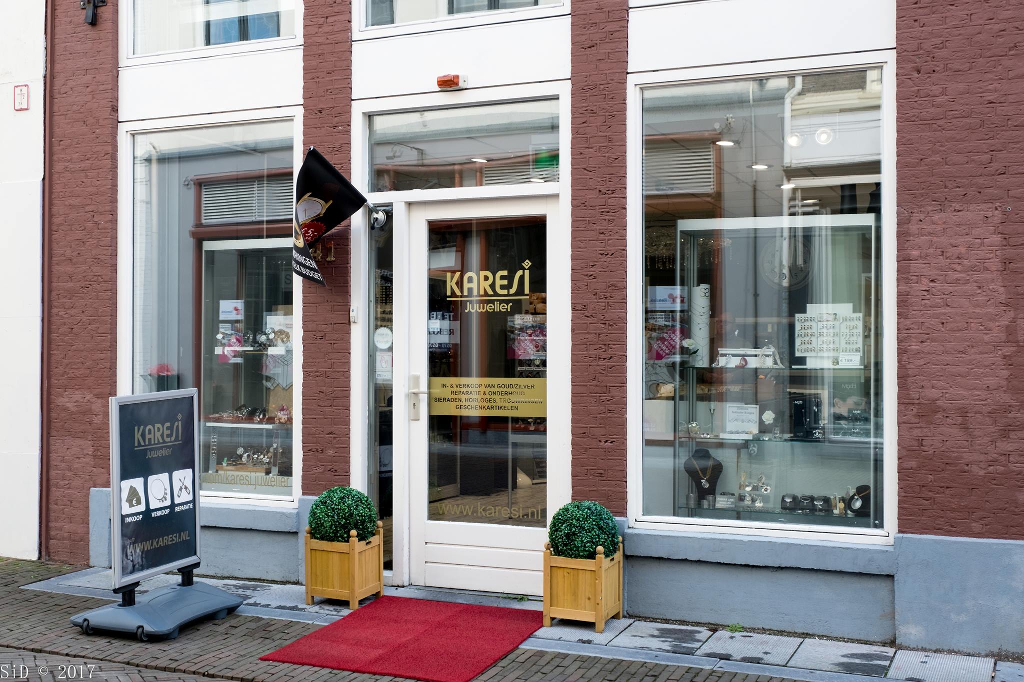 Karesi Juwelier en meer winkels vind je bij Shoppen in Deventer