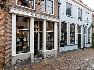 Het Antyc-Huys en meer winkels vind je bij Shoppen in Deventer