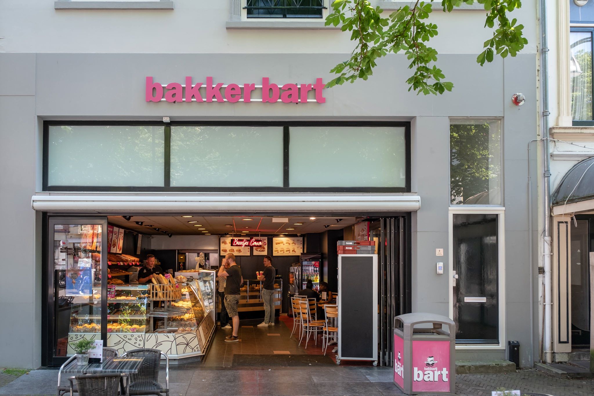 Bakker Bart en meer winkels in Deventer vind je bij Shoppen in Deventer