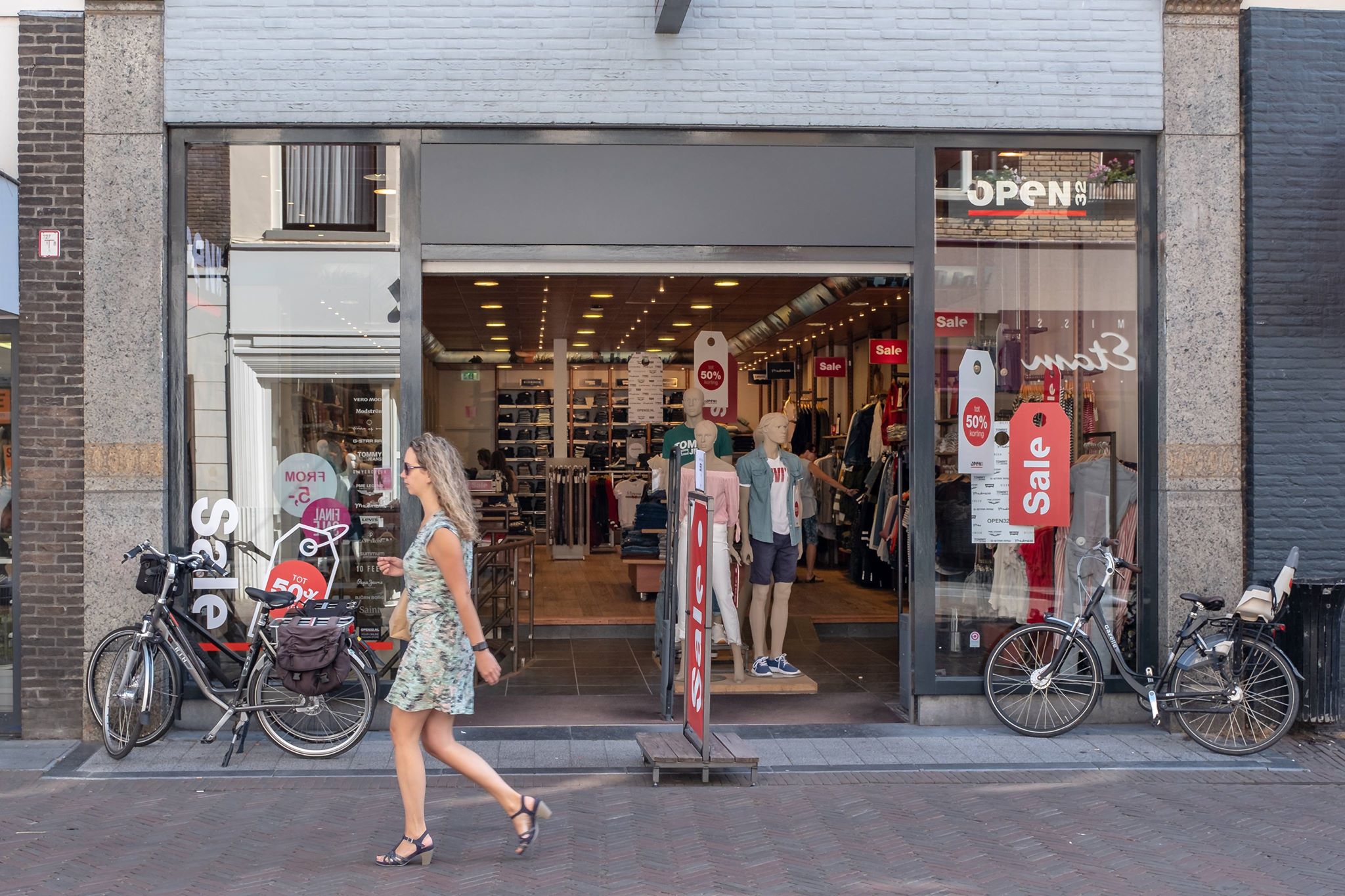 Open32 en meer winkels in Deventer vind je bij Shoppen in Deventer