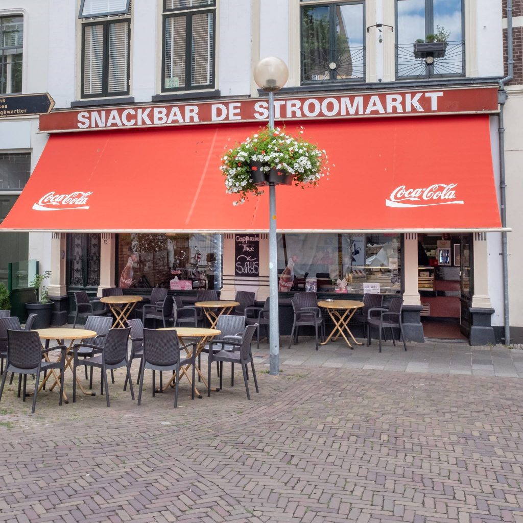 Snackbar de Stroomarkt en meer snackbars in Deventer vind je bij Shoppen in Deventer