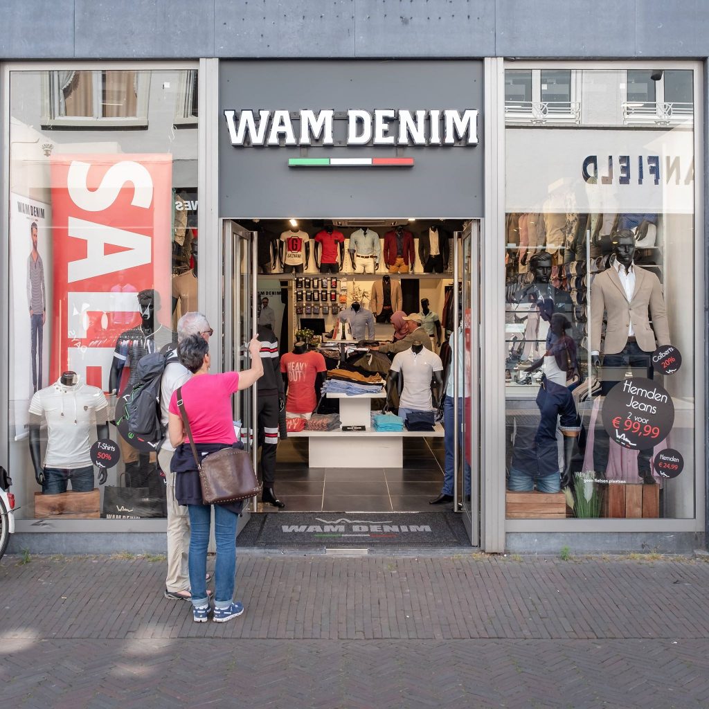 WAM Denim en meer winkels in Deventer vind je bij Shoppen in Deventer